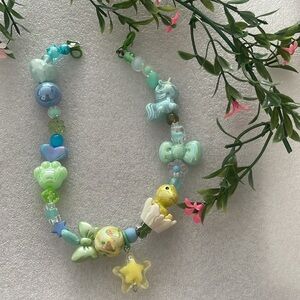 😊 My Little Pony Hello Kitty Charms 😍 Vibrant beaded dangler! 😎 beads + charms.